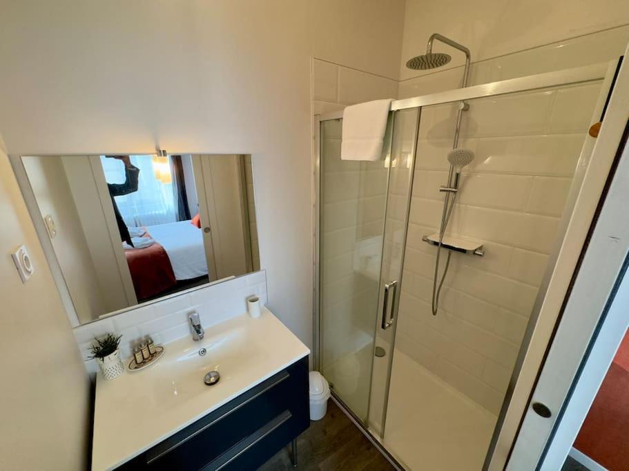 Le Seventies Apartment Saumur Luaran gambar